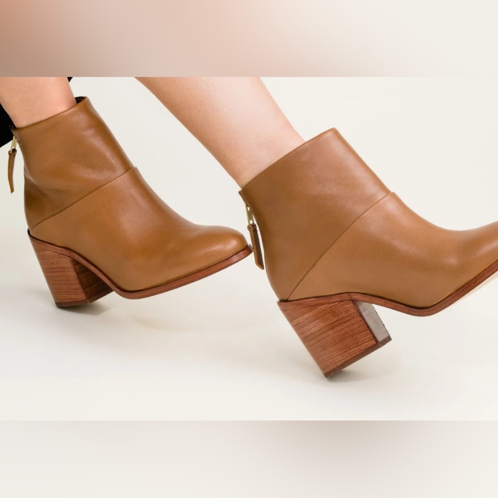 NWOT- Nisolo ‘Dari’ Sustainably Made Leather Ankle Boot